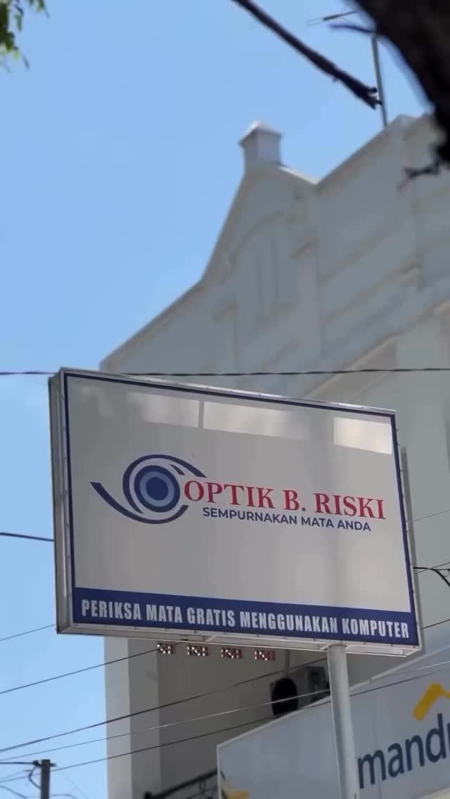 Optik B. Riski Sukalarang